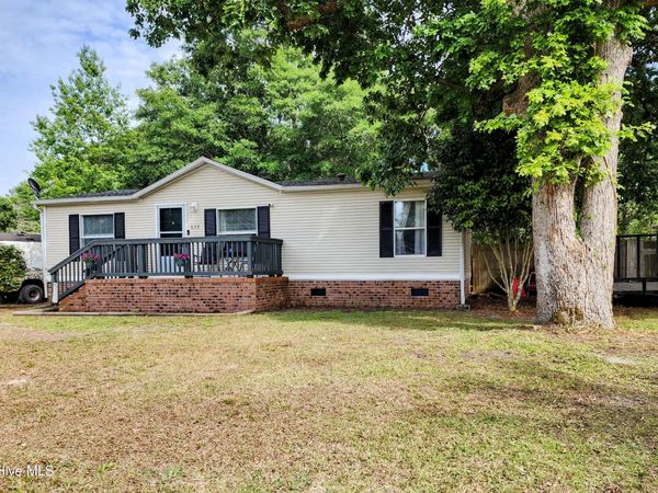 623 Sandy Bluff Drive SW, Supply, NC 28462