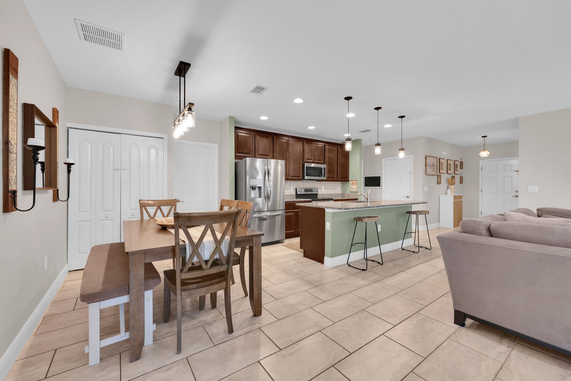 971 SW Longfellow Road, Port Saint Lucie, FL 34953 Photo