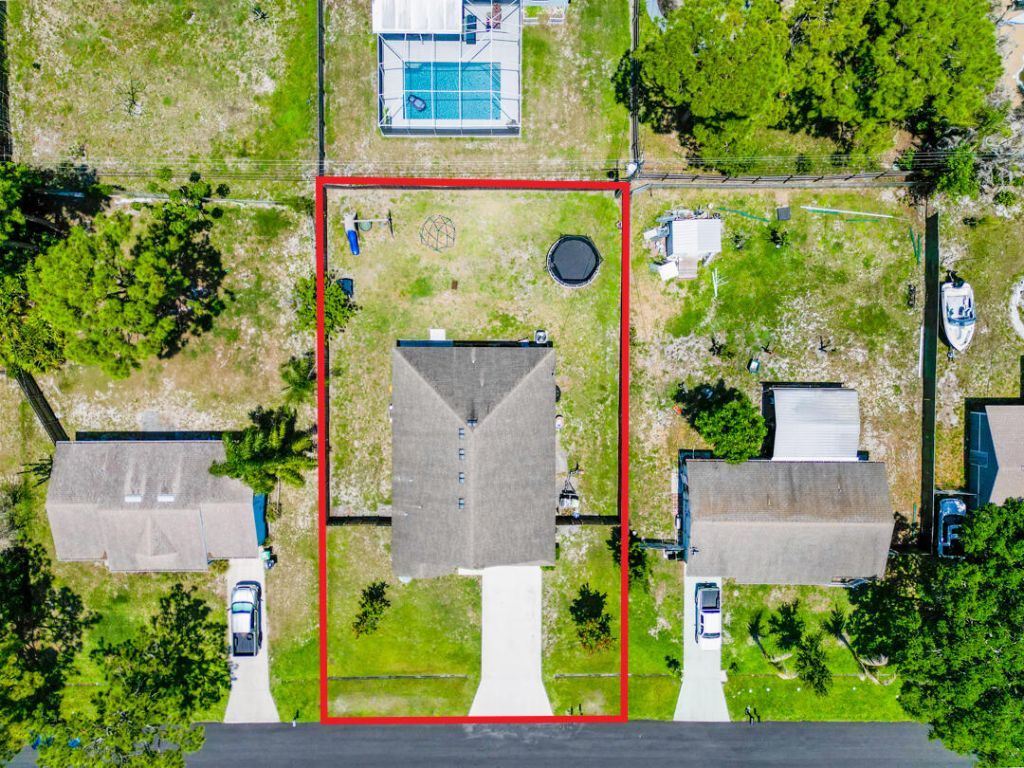 971 SW Longfellow Road, Port Saint Lucie, FL 34953 Photo