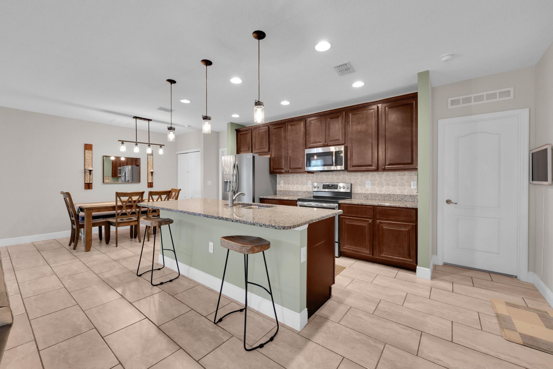 971 SW Longfellow Road, Port Saint Lucie, FL 34953 Photo