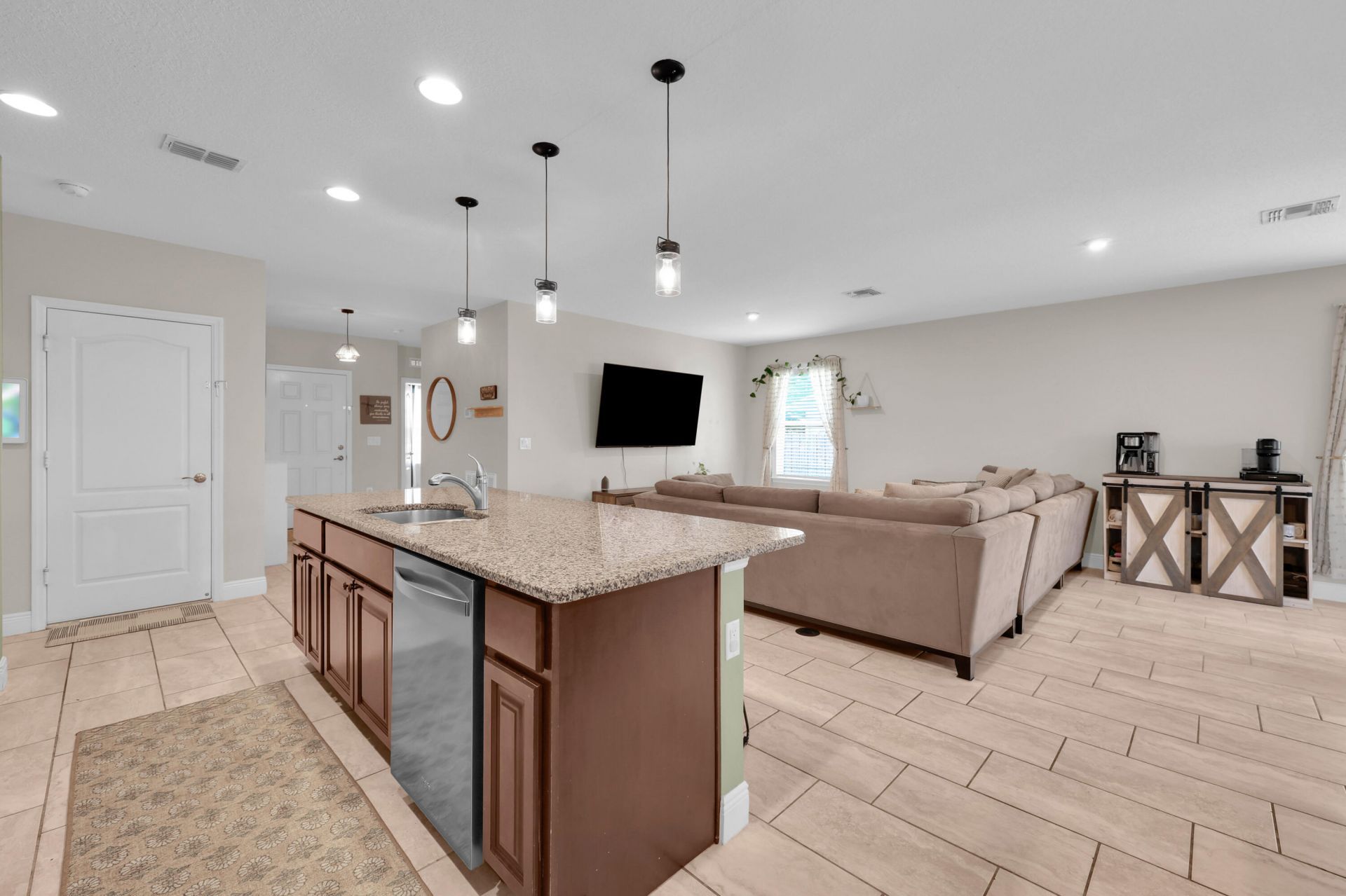 971 SW Longfellow Road, Port Saint Lucie, FL 34953 Photo
