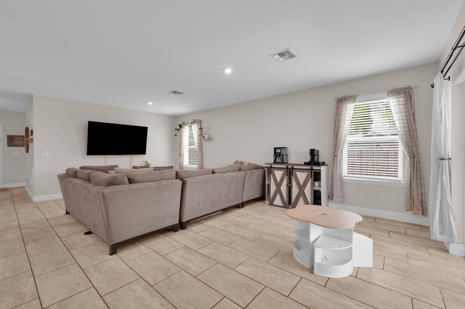 971 SW Longfellow Road, Port Saint Lucie, FL 34953 Photo