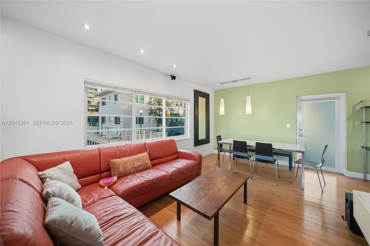 7207 Bay Dr, Unit 21, Miami Beach, FL 33141 Photo