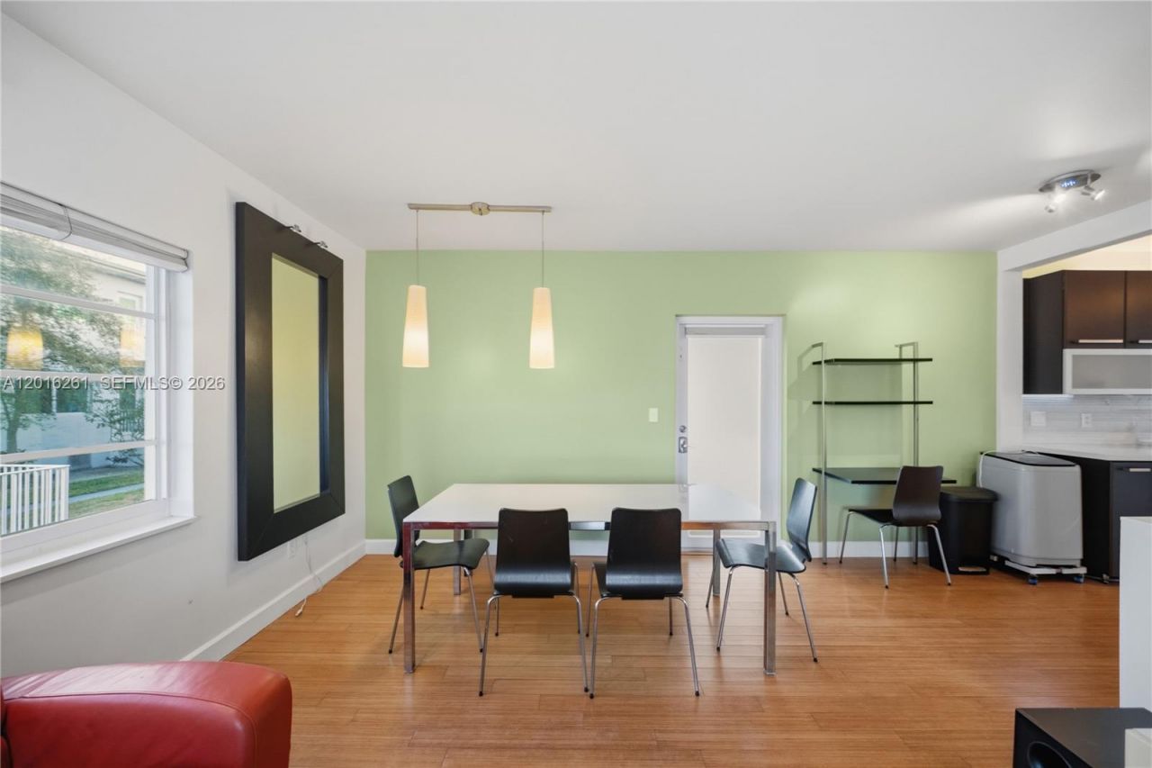 7207 Bay Dr, Unit 21, Miami Beach, FL 33141 Photo