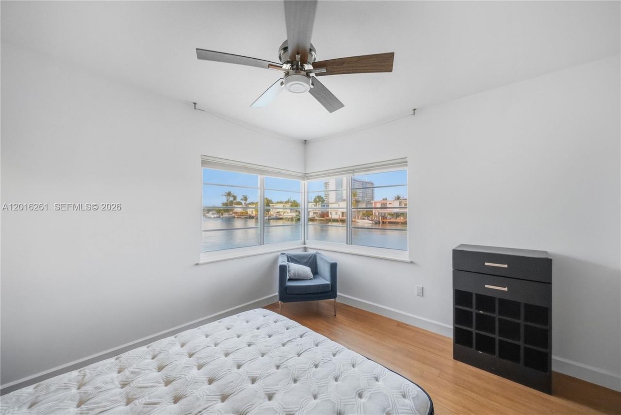 7207 Bay Dr, Unit 21, Miami Beach, FL 33141 Photo