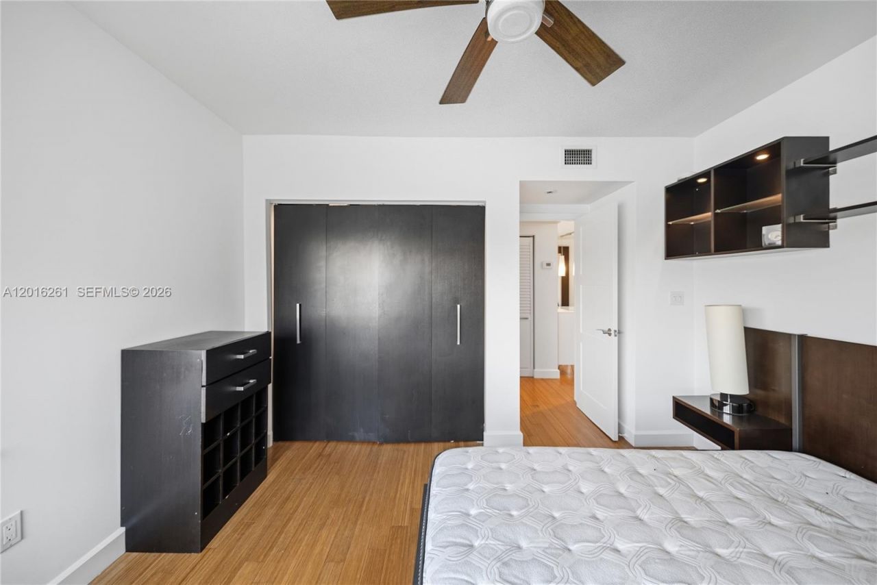 7207 Bay Dr, Unit 21, Miami Beach, FL 33141 Photo