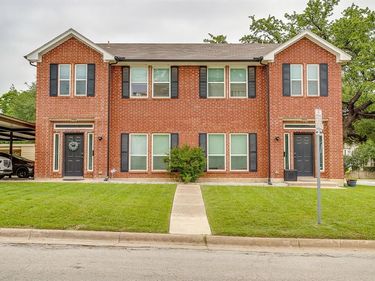 2500 W Cantey Street, Fort Worth, TX 76109