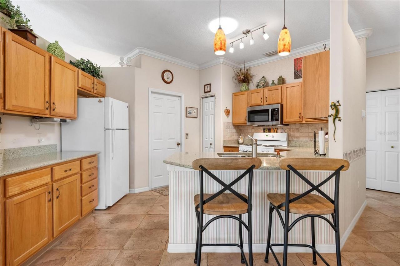 1434 Millbrook Circle , Bradenton, FL 34212 Photo