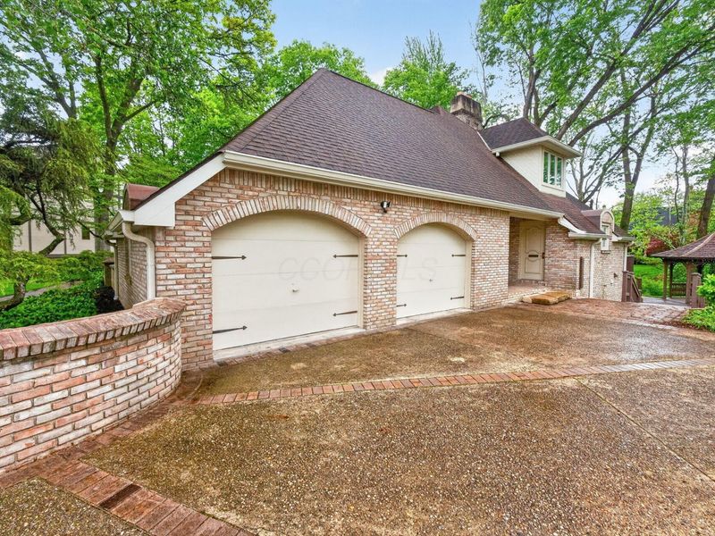 3808 Beecham Court, Columbus, OH 43220 Photo 16