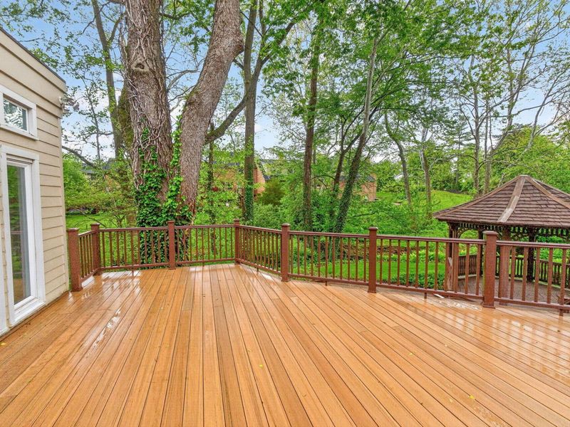 3808 Beecham Court, Columbus, OH 43220 Photo 29