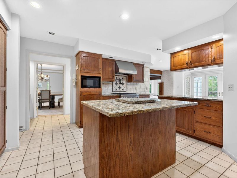 3808 Beecham Court, Columbus, OH 43220 Photo 66