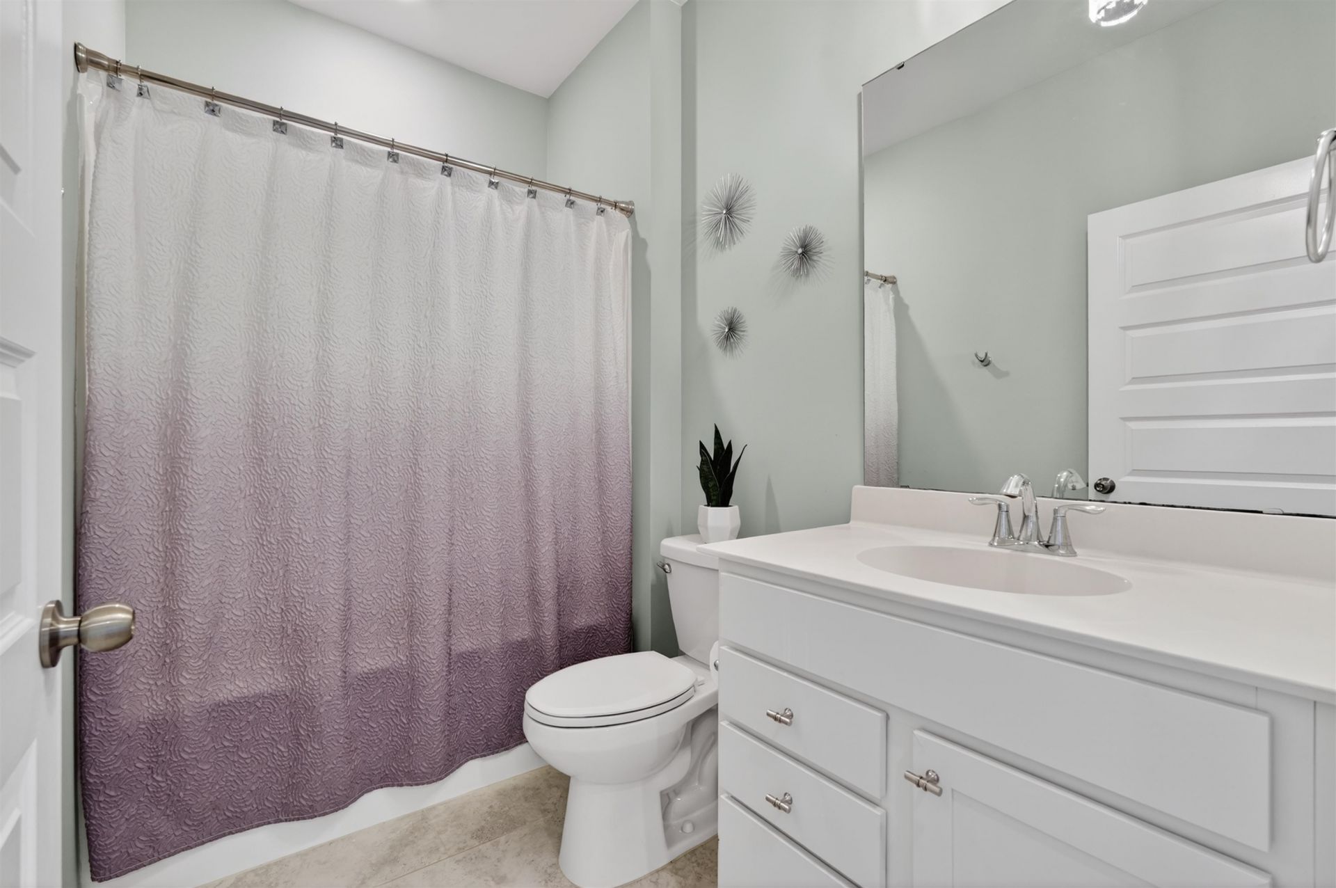 3045 Sistine St. Photo 31
