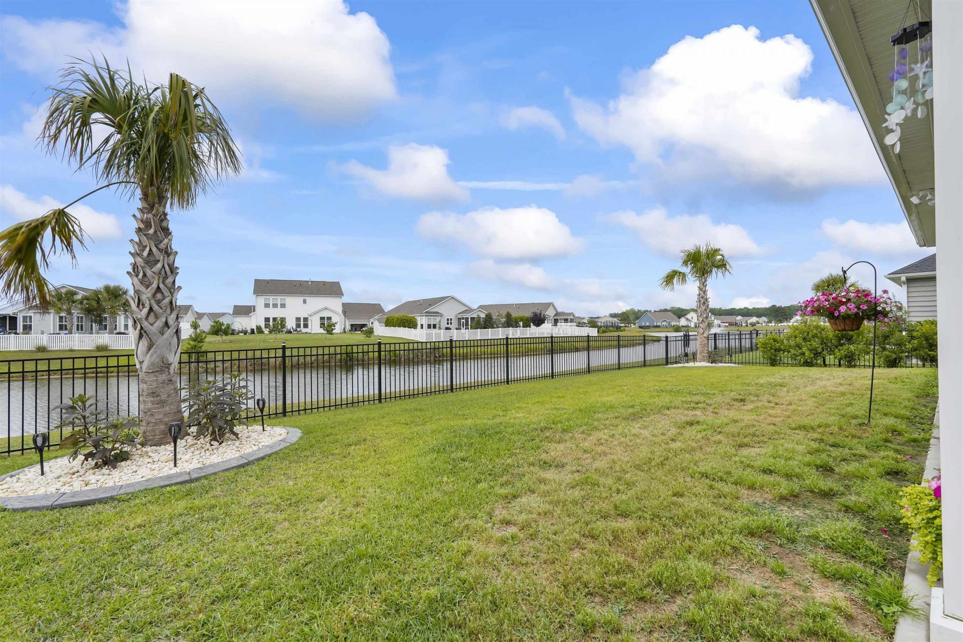 3045 Sistine St. Photo 35