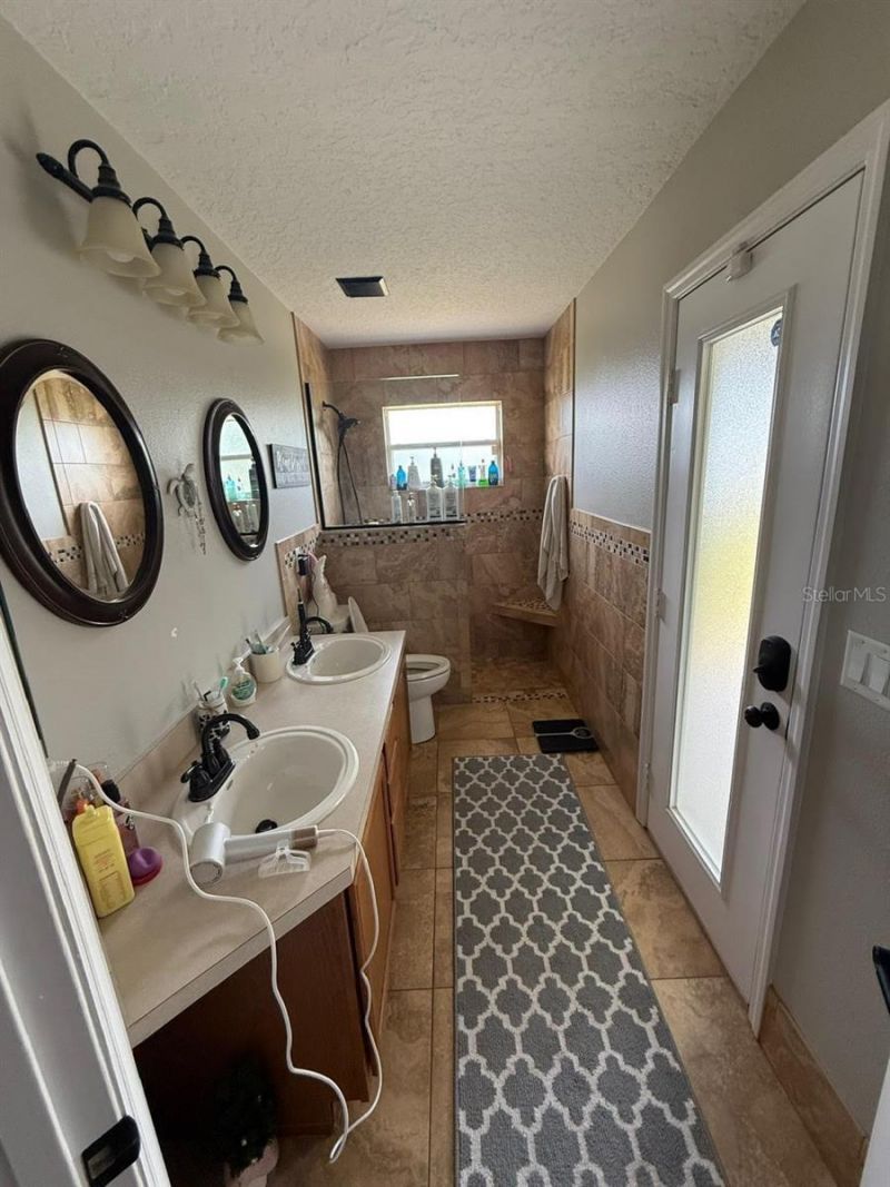 41430 Roger Giles Road , Umatilla, FL 32784 Photo