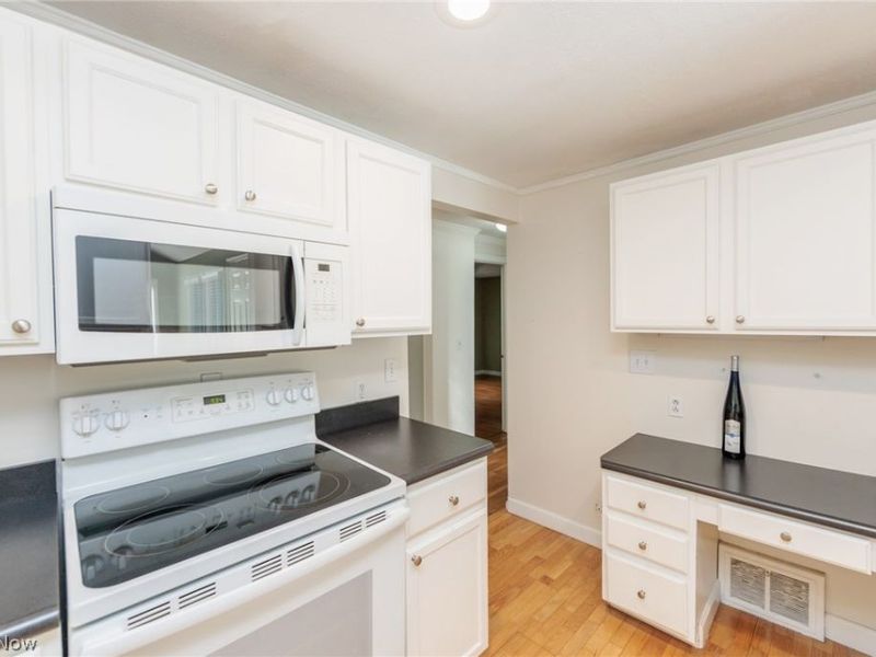 7381 Portage Street, Solon, OH 44139 Photo 12