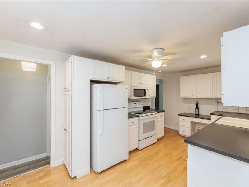 7381 Portage Street, Solon, OH 44139 Photo 16