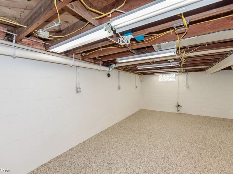 7381 Portage Street, Solon, OH 44139 Photo 32