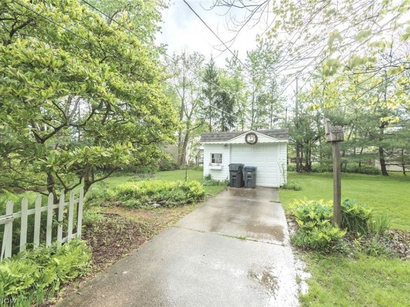 7381 Portage Street, Solon, OH 44139 Photo 41