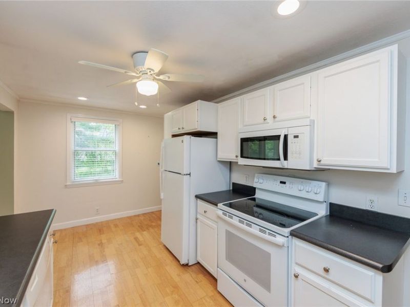 7381 Portage Street, Solon, OH 44139 Photo 8