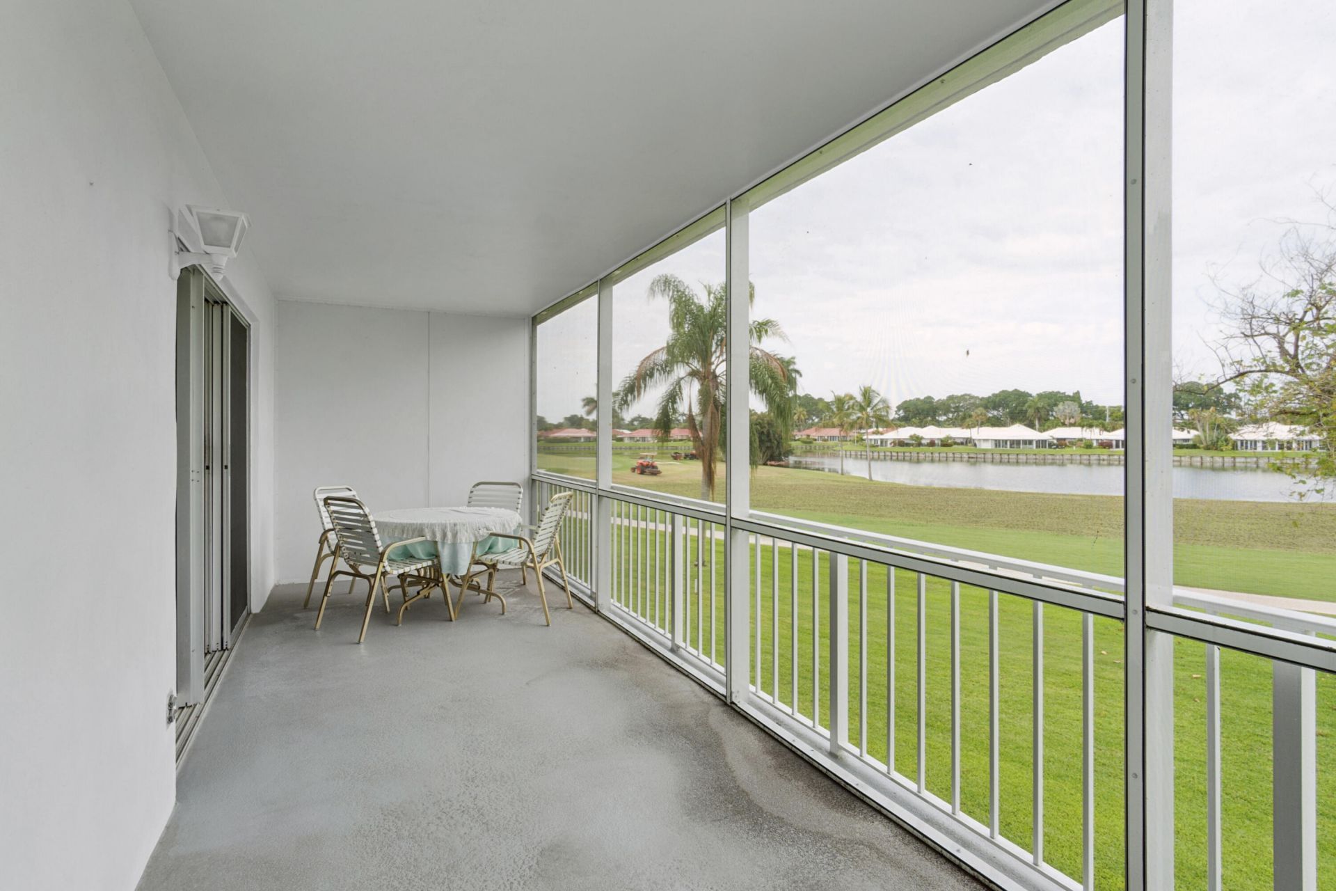 250 John F Kennedy Drive, Unit 202, Atlantis, FL 33462 Photo