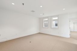 233 King Street photo 4