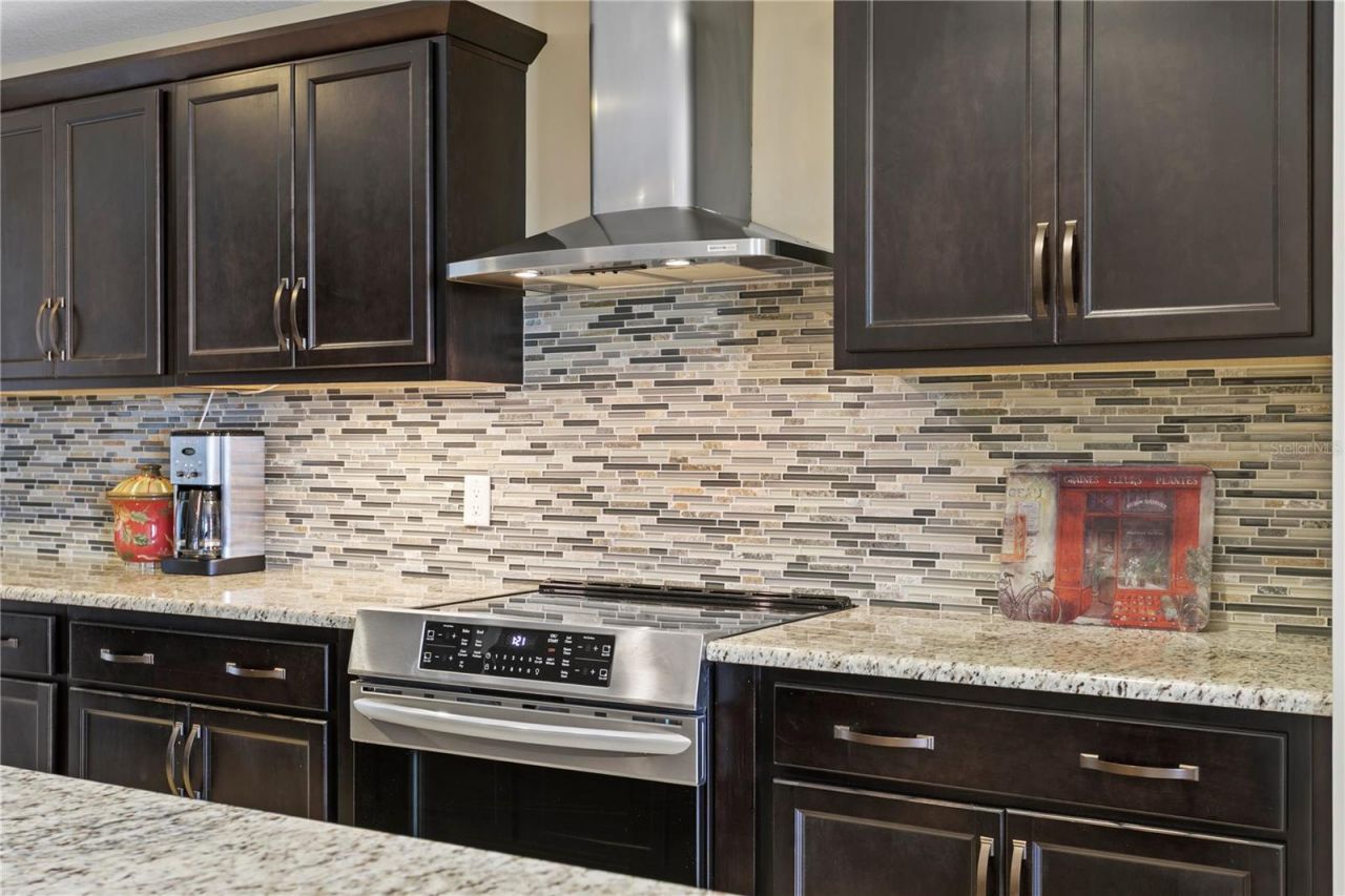 301 S Gulfview Boulevard, Unit 604, Clearwater Beach, FL 33767 Photo