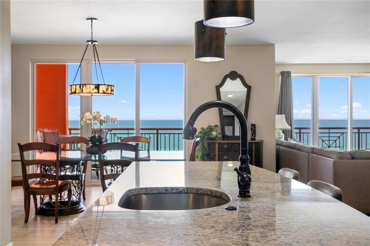 301 S Gulfview Boulevard, Unit 604, Clearwater Beach, FL 33767 Photo