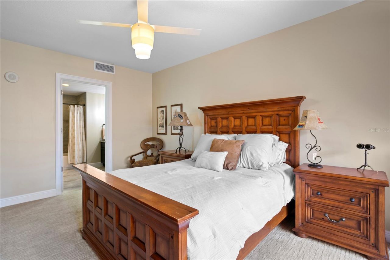 301 S Gulfview Boulevard, Unit 604, Clearwater Beach, FL 33767 Photo
