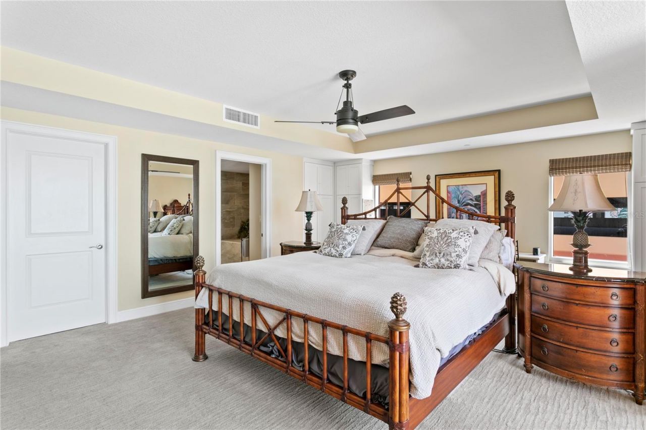 301 S Gulfview Boulevard, Unit 604, Clearwater Beach, FL 33767 Photo