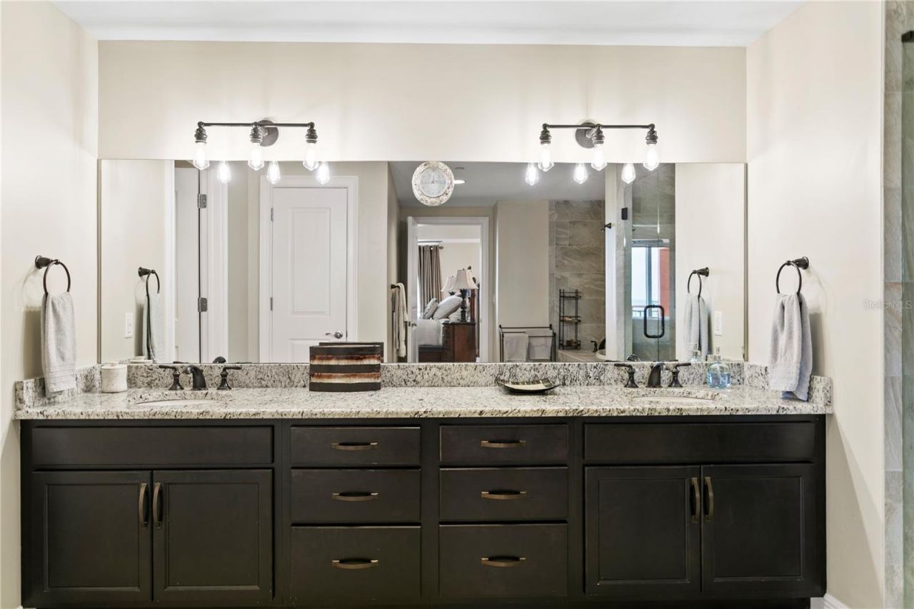 301 S Gulfview Boulevard, Unit 604, Clearwater Beach, FL 33767 Photo