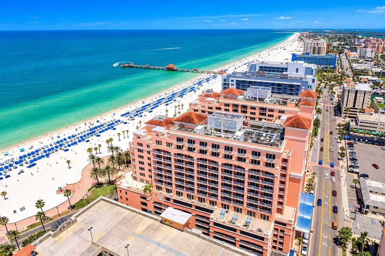 301 S Gulfview Boulevard, Unit 604, Clearwater Beach, FL 33767 Photo