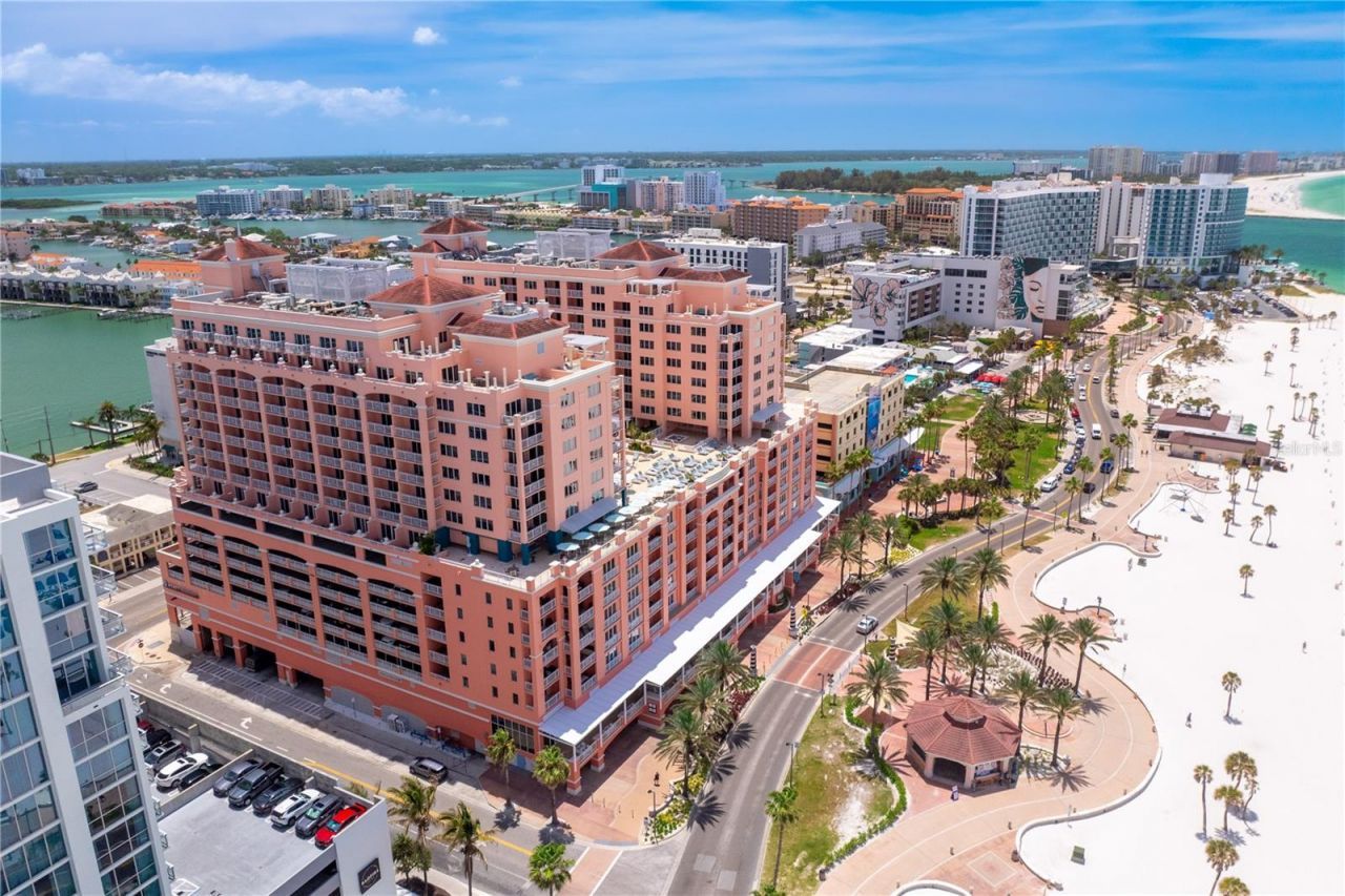 301 S Gulfview Boulevard, Unit 604, Clearwater Beach, FL 33767 Photo