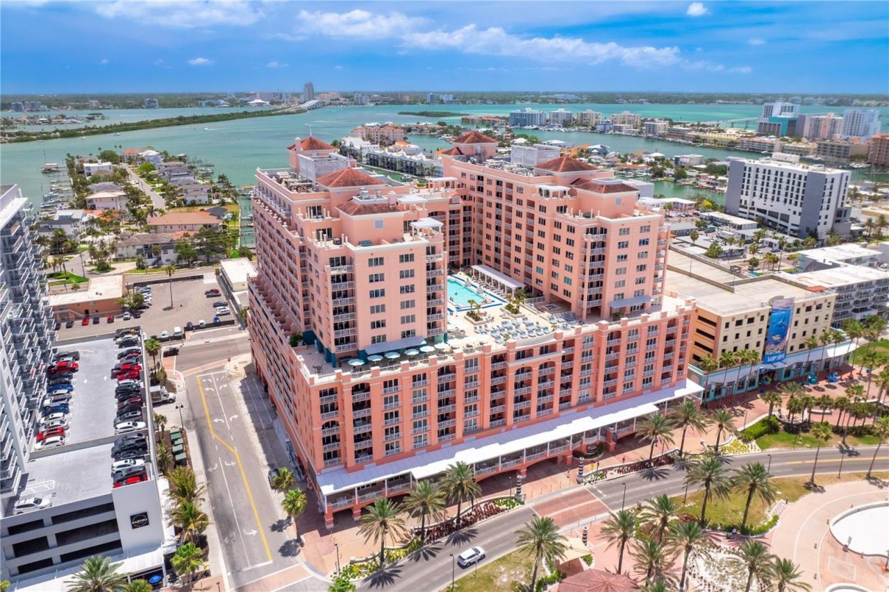 301 S Gulfview Boulevard, Unit 604, Clearwater Beach, FL 33767 Photo