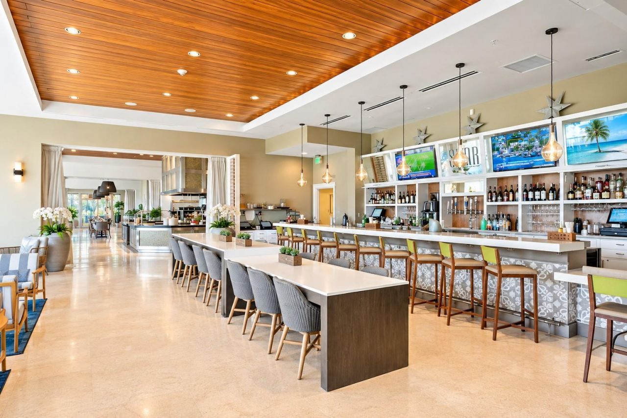 301 S Gulfview Boulevard, Unit 604, Clearwater Beach, FL 33767 Photo