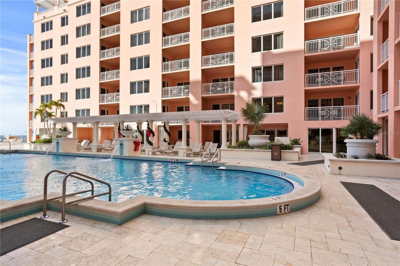 301 S Gulfview Boulevard, Unit 604, Clearwater Beach, FL 33767 Photo