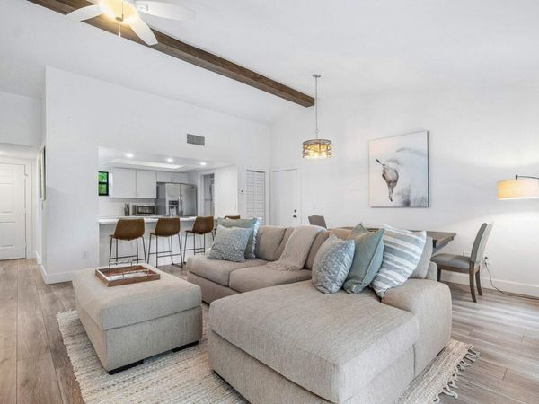 11863 Wimbledon Circle, Unit 504, Wellington, FL 33414