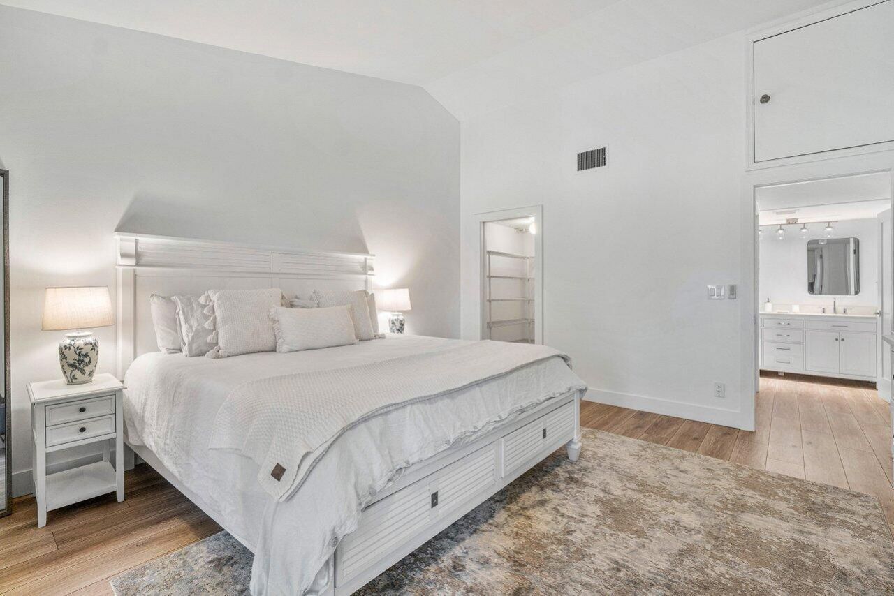 11863 Wimbledon Circle, Unit 504, Wellington, FL 33414 Photo