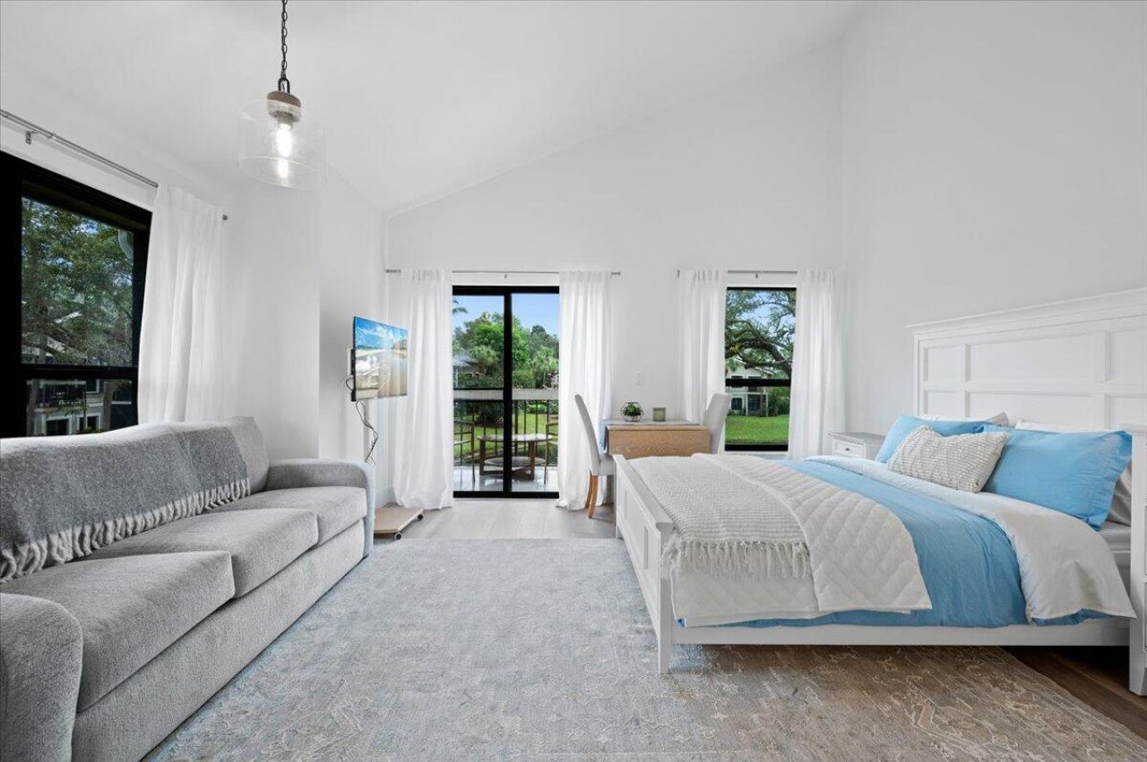 11863 Wimbledon Circle, Unit 504, Wellington, FL 33414 Photo