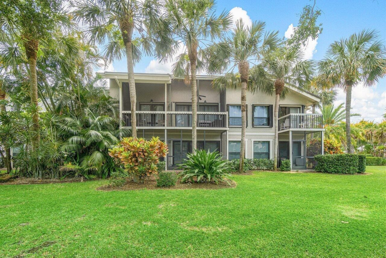 11863 Wimbledon Circle, Unit 504, Wellington, FL 33414 Photo