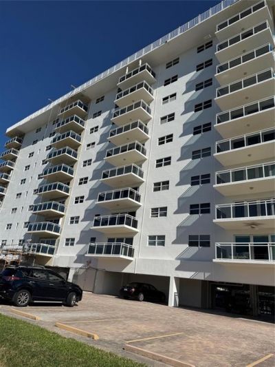 1160 Hillsboro Mile, Unit 304, Hillsboro Beach, FL 33062 Photo