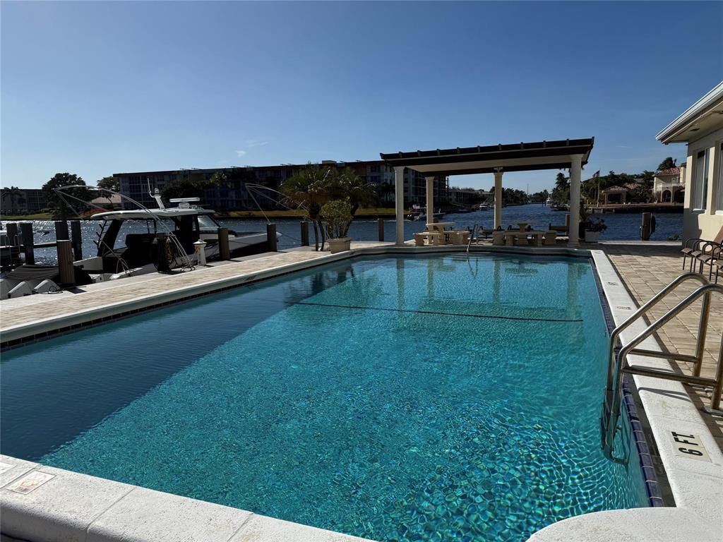 1160 Hillsboro Mile, Unit 304, Hillsboro Beach, FL 33062 Photo