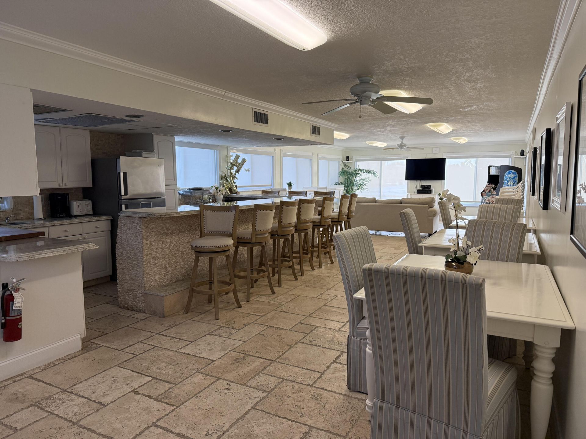 1160 Hillsboro Mile, Unit 304, Hillsboro Beach, FL 33062 Photo