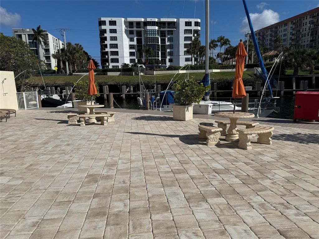 1160 Hillsboro Mile, Unit 304, Hillsboro Beach, FL 33062 Photo