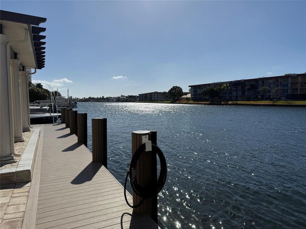 1160 Hillsboro Mile, Unit 304, Hillsboro Beach, FL 33062 Photo