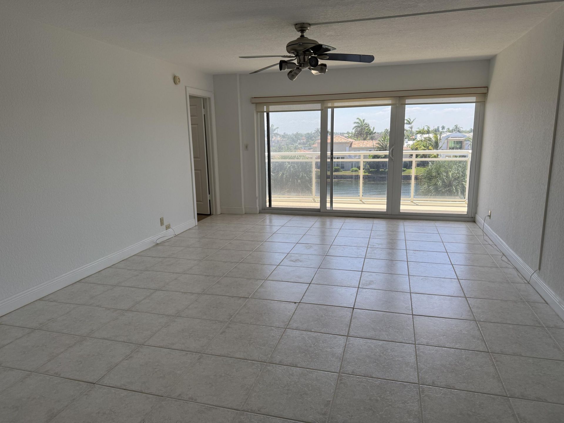 1160 Hillsboro Mile, Unit 304, Hillsboro Beach, FL 33062 Photo