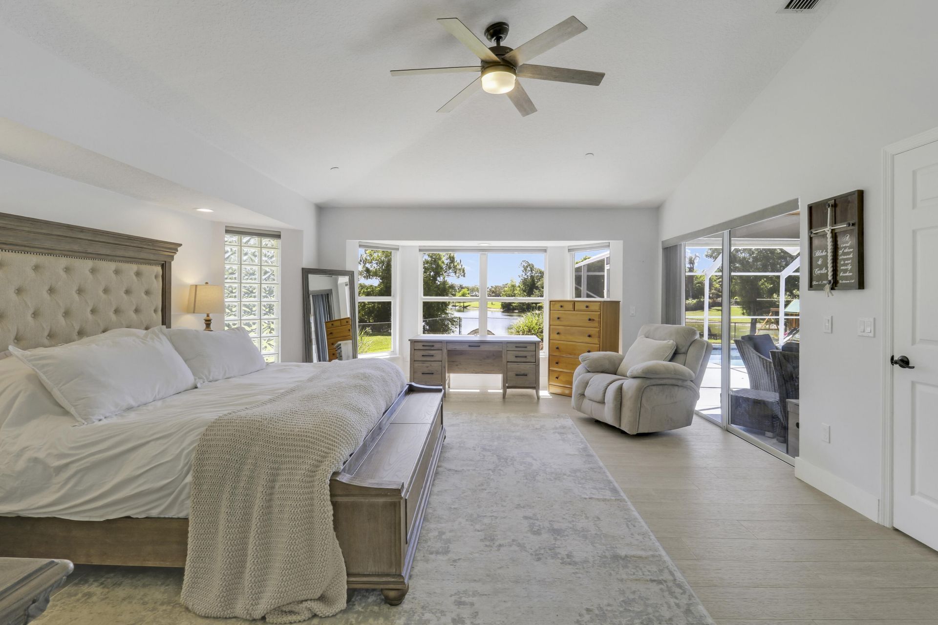 550 SE Ashley Oaks Way, Stuart, FL 34997 Photo