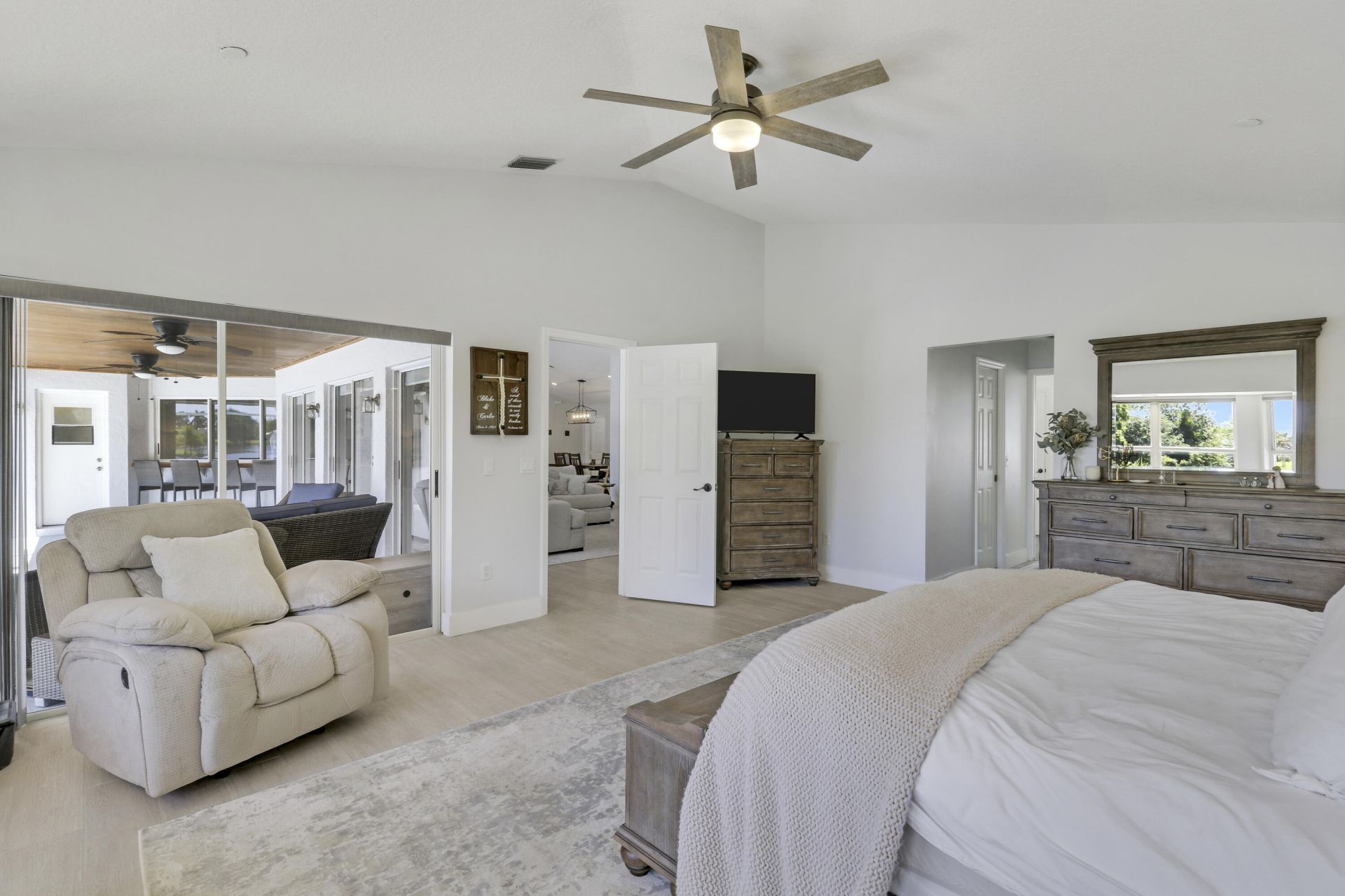 550 SE Ashley Oaks Way, Stuart, FL 34997 Photo