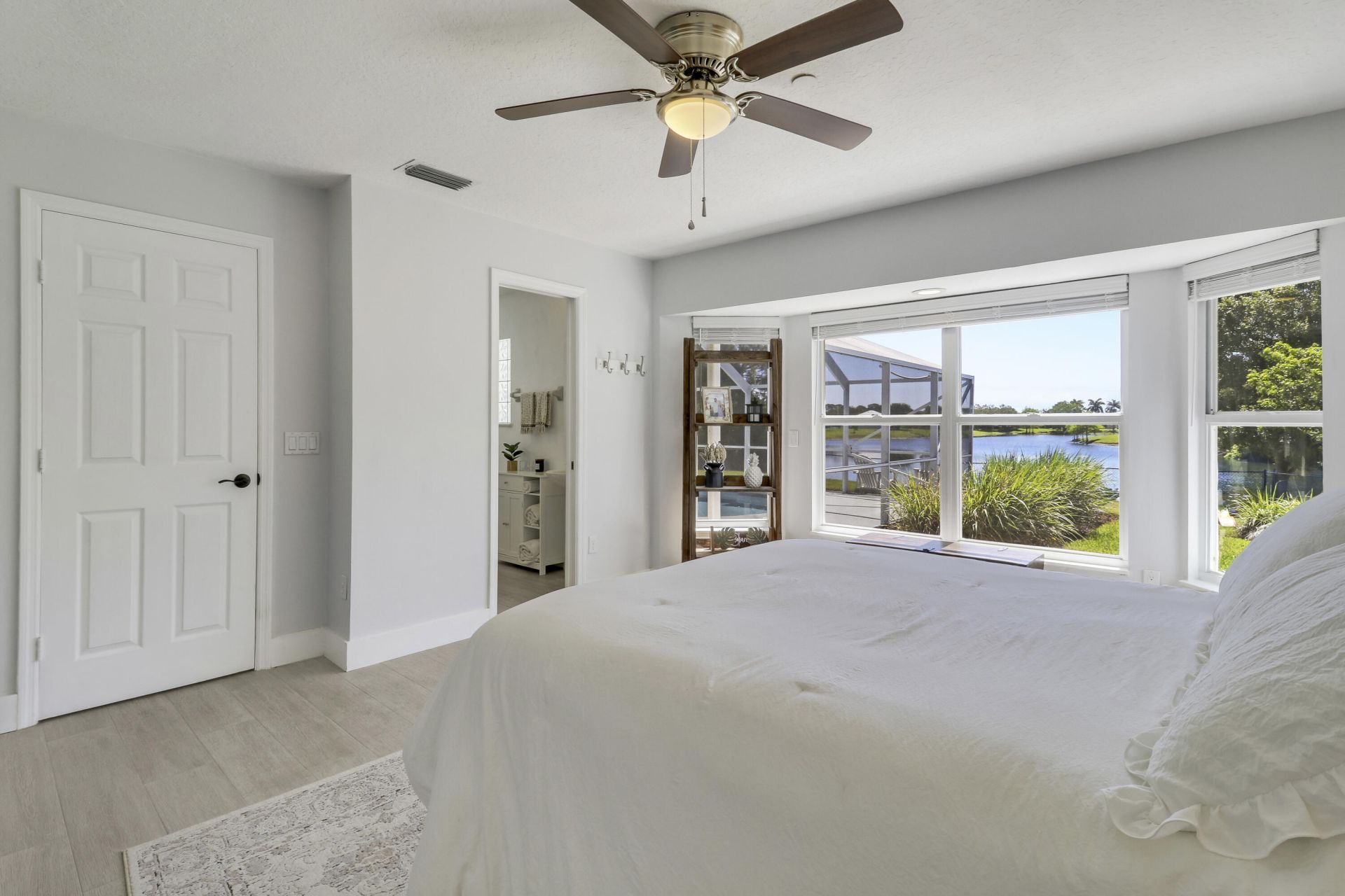 550 SE Ashley Oaks Way, Stuart, FL 34997 Photo