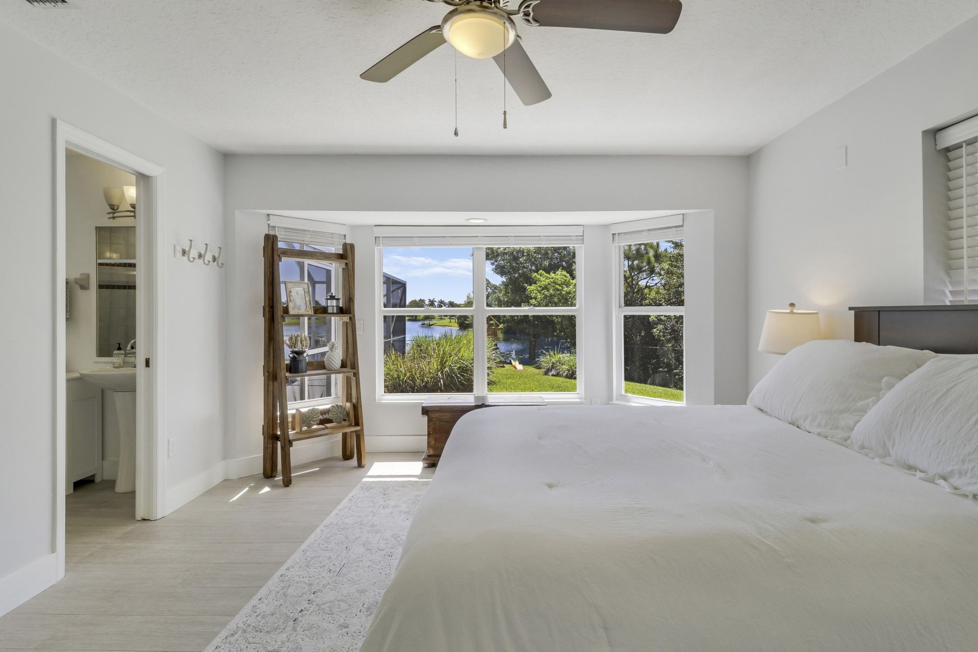 550 SE Ashley Oaks Way, Stuart, FL 34997 Photo