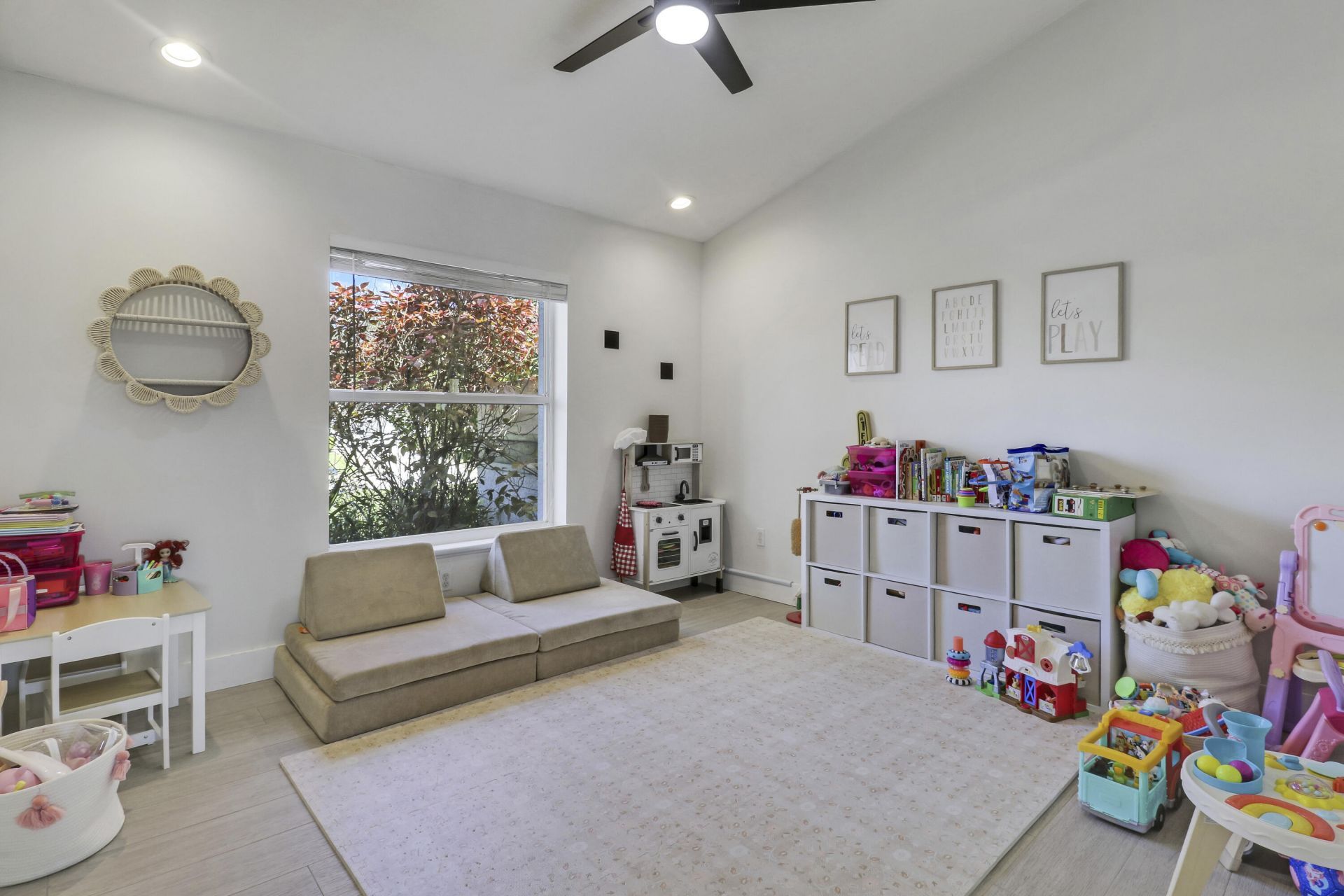 550 SE Ashley Oaks Way, Stuart, FL 34997 Photo